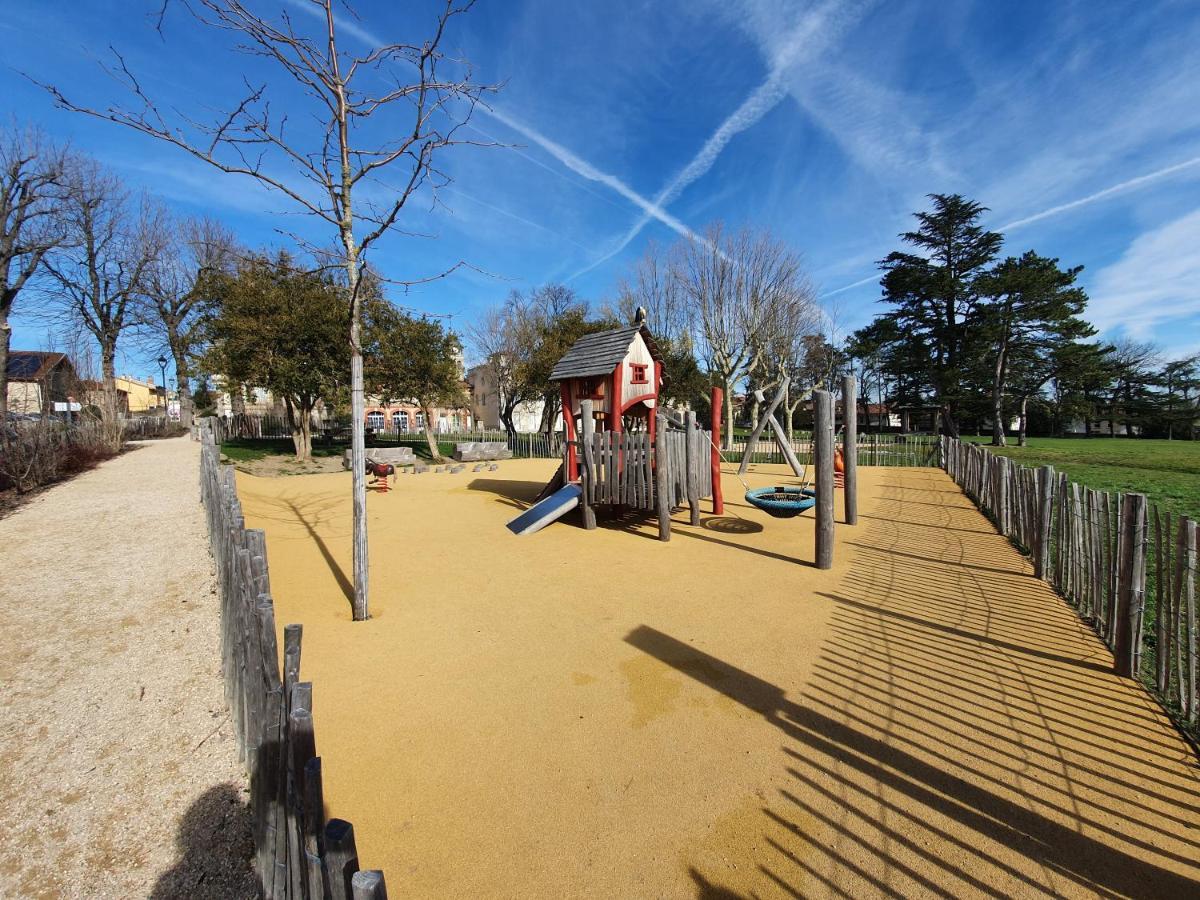 Gite Les Arches Saint-Andeol-le-Chateau Екстериор снимка