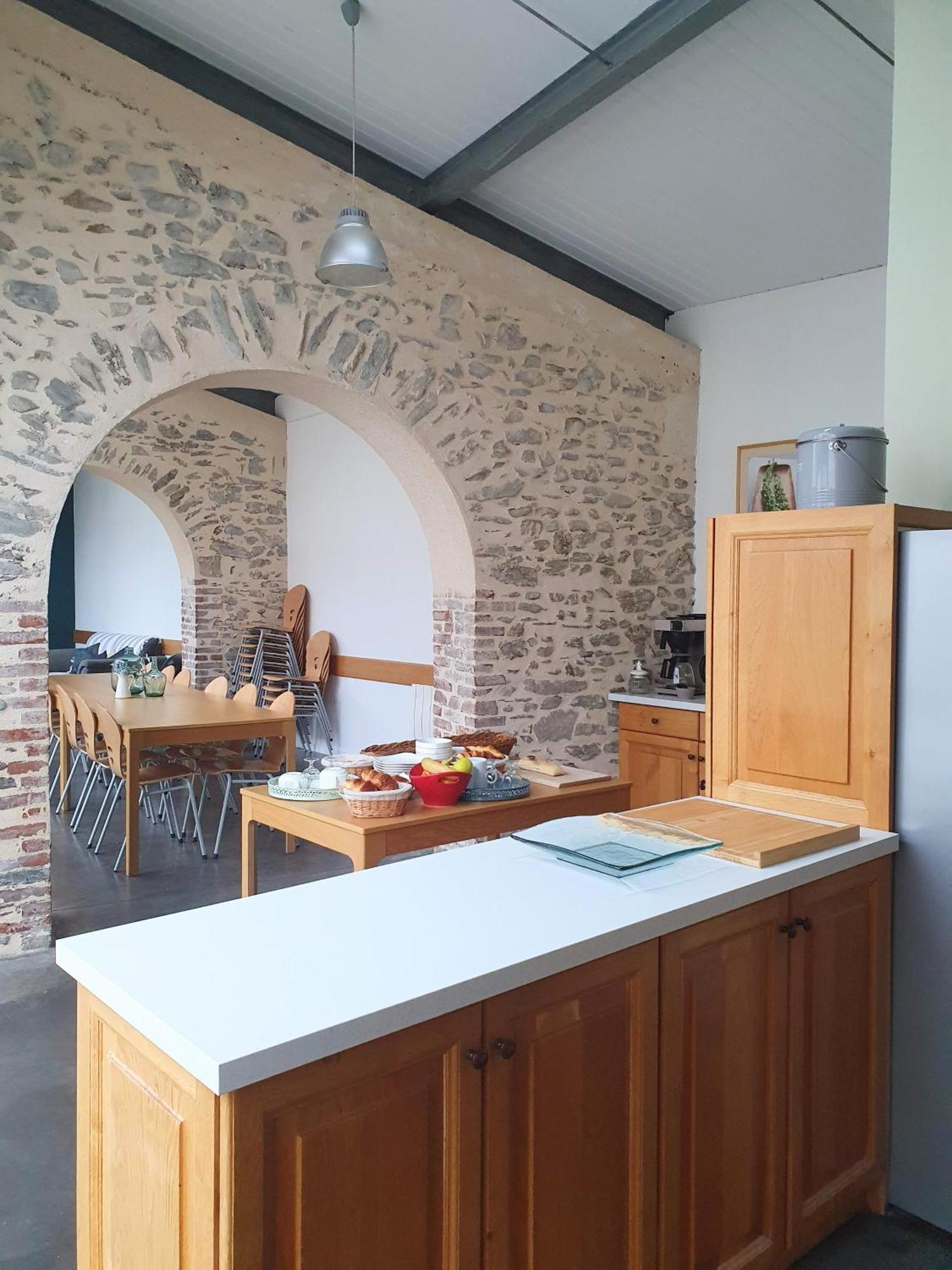 Gite Les Arches Saint-Andeol-le-Chateau Екстериор снимка